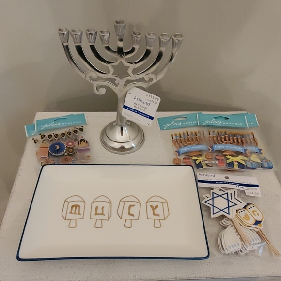 NWT ASSORTED HANUKKAH DECOR